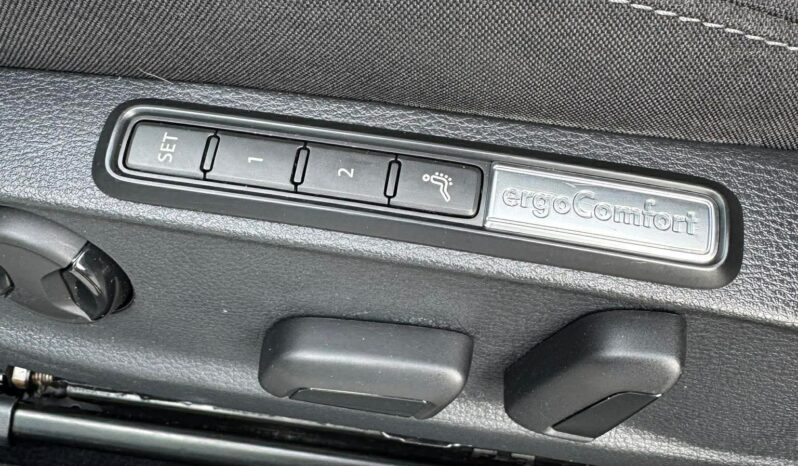
								2018 VOLKSWAGEN PASSAT pilnas									