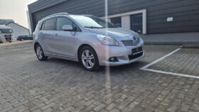 2012 TOYOTA VERSO