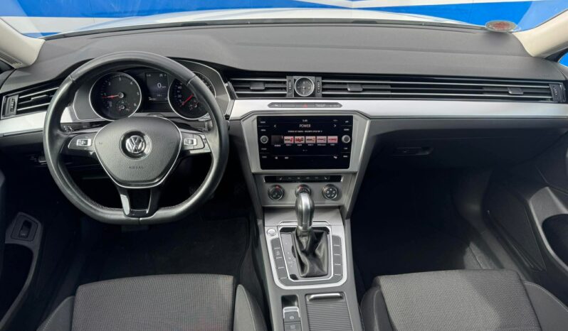 
								2018 VOLKSWAGEN PASSAT pilnas									