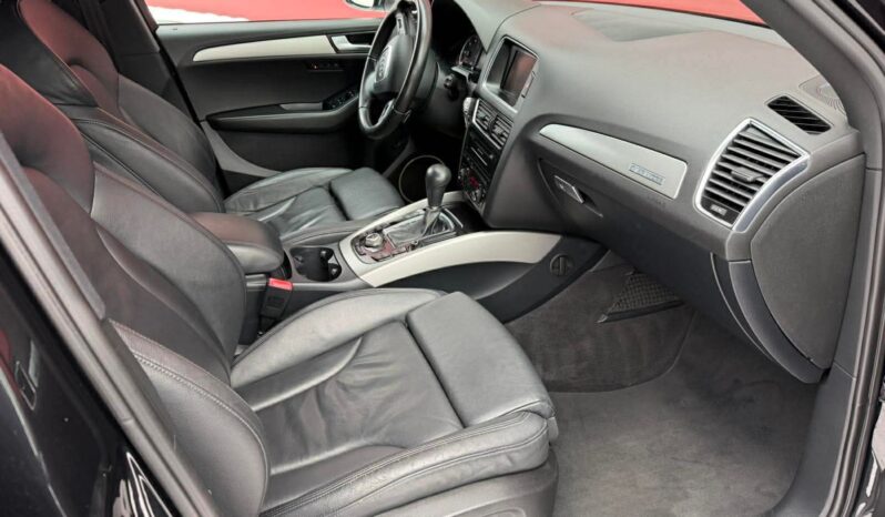 
								2010 AUDI Q5 pilnas									