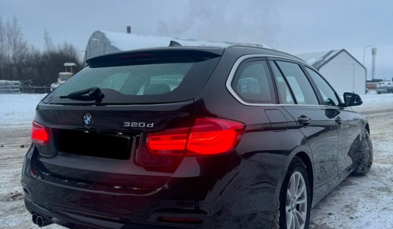 
								BMW 320 pilnas									