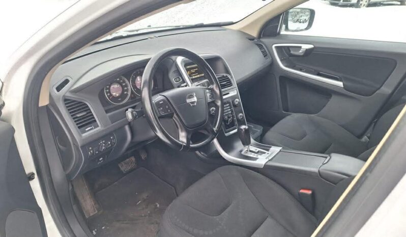 
								Volvo Xc60 pilnas									