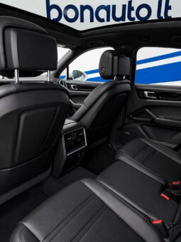 
										2019 PORSCHE CAYENNE pilnas									