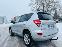 
										2012 TOYOTA RAV-4 pilnas									