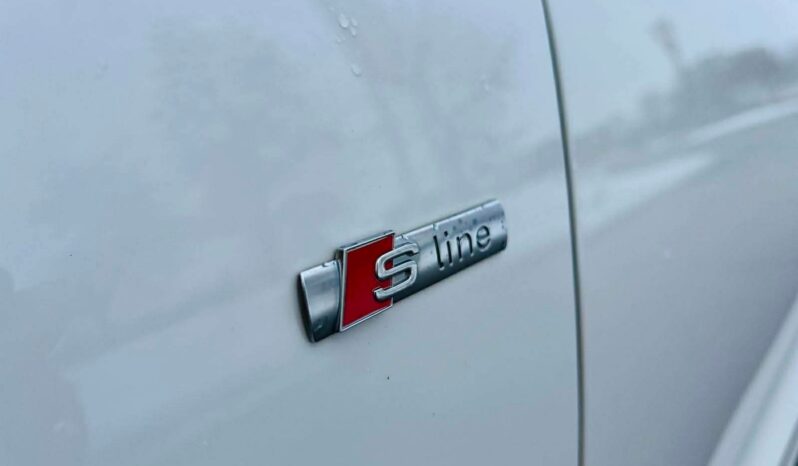 
								2016 AUDI Q3 pilnas									