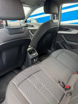 
										2019 Audi A4 pilnas									