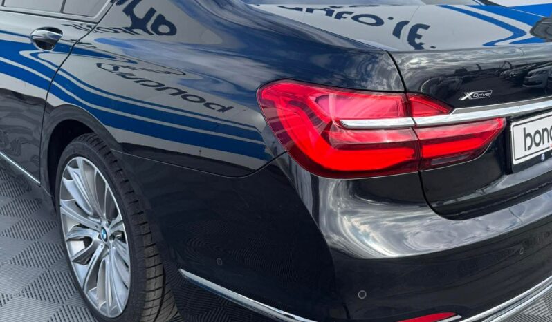 
								BMW 740 pilnas									