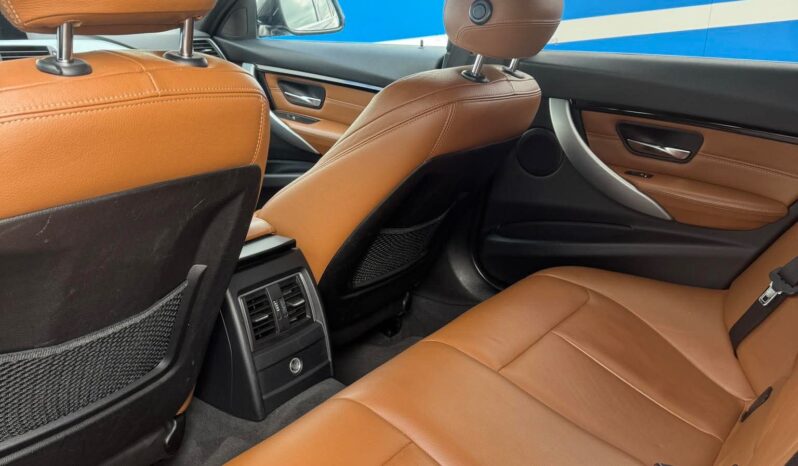 
								2015 BMW 318 pilnas									