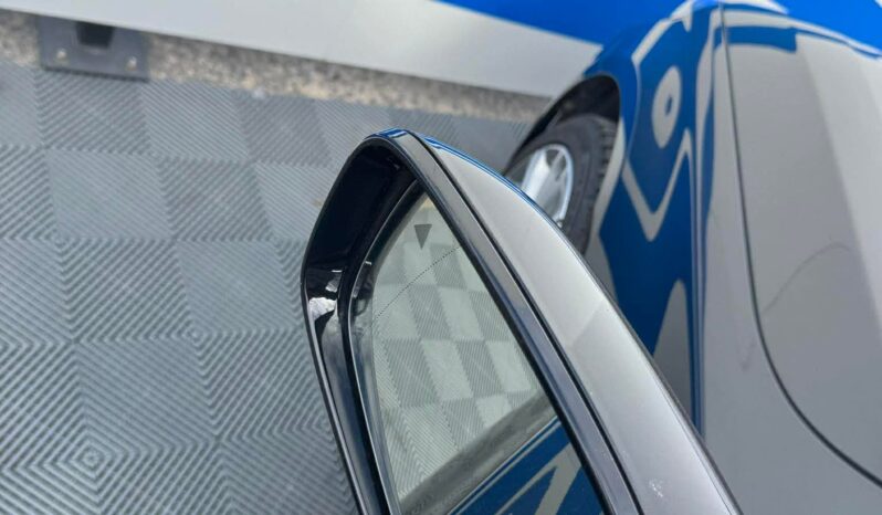 
								BMW 740 pilnas									