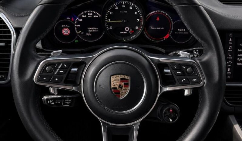
								2019 PORSCHE CAYENNE pilnas									