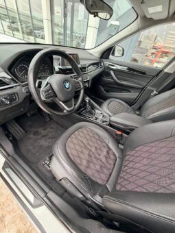 
										2016 BMW X1 pilnas									