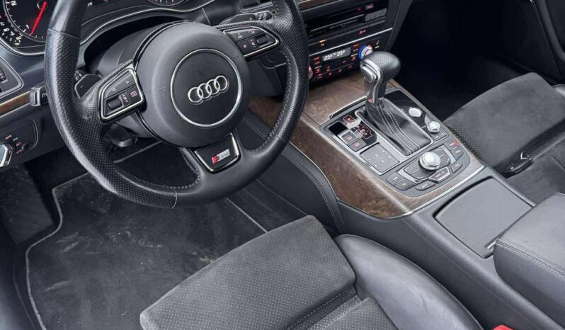 
								Audi A6 pilnas									