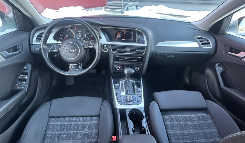 
								Audi A4 pilnas									