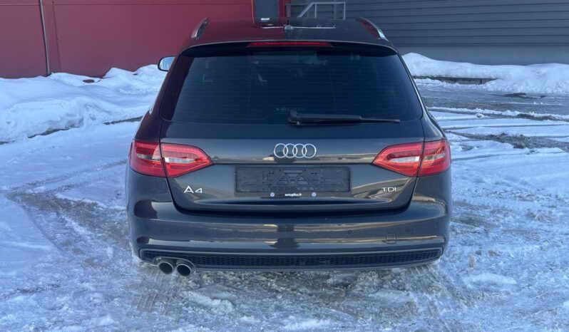 
								Audi A4 pilnas									