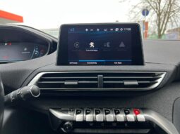 
										Peugeot 3008 pilnas									