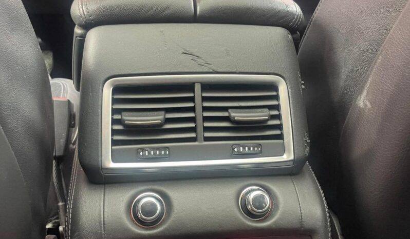 
								Audi Q7 pilnas									