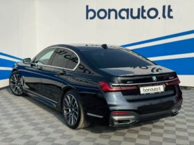 BMW 750