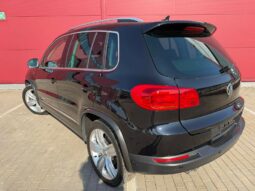 
										Volkswagen Tiguan pilnas									