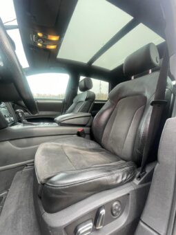 
										Audi Q7 pilnas									
