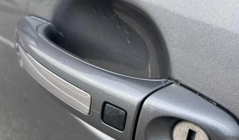
								Audi Q7 pilnas									
