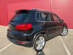 
										Volkswagen Tiguan pilnas									