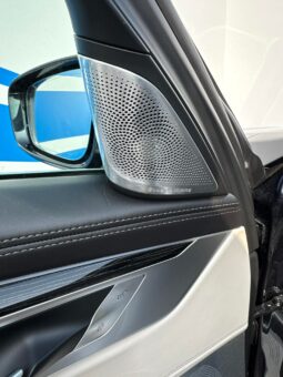 
										BMW 750 pilnas									