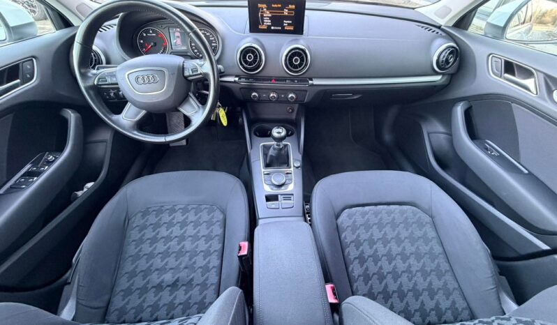 
								2016 AUDI A3 pilnas									