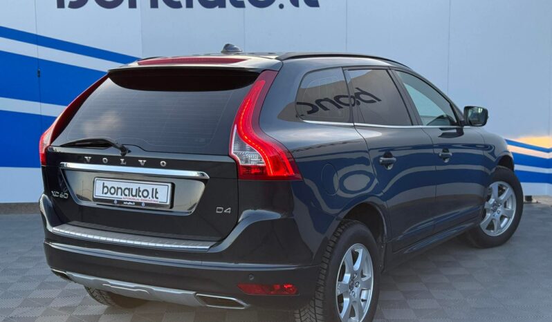
								2015 VOLVO XC60 pilnas									
