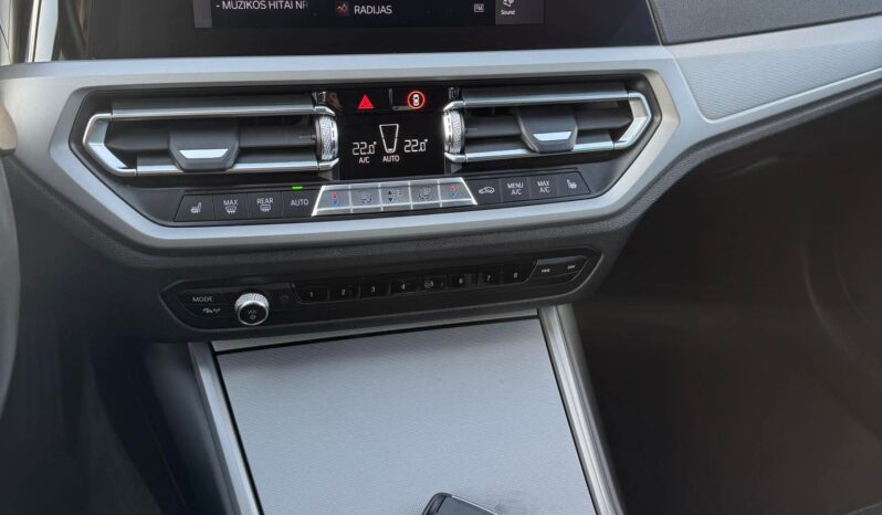 
								2021 BMW 320 pilnas									