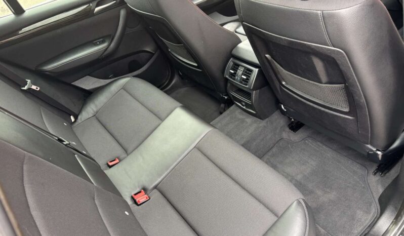 
								2011 BMW X3 pilnas									