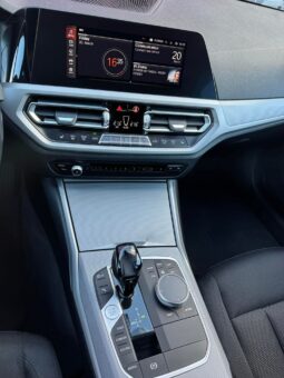 
										2021 BMW 318 pilnas									