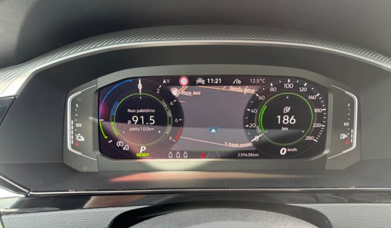 
								2021 VOLKSWAGEN ARTEON pilnas									