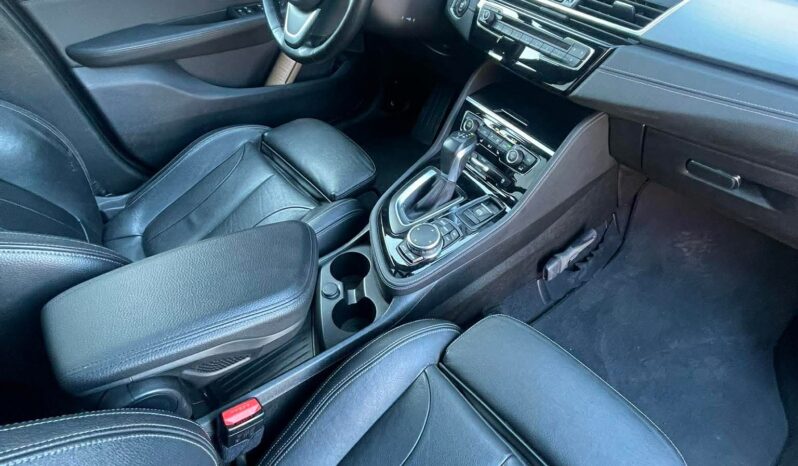 
								2015 BMW 218 pilnas									