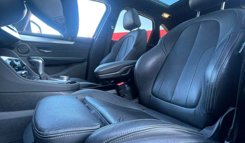 
								2015 BMW 218 pilnas									