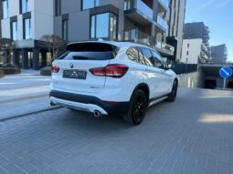 
										2020 BMW X1 pilnas									