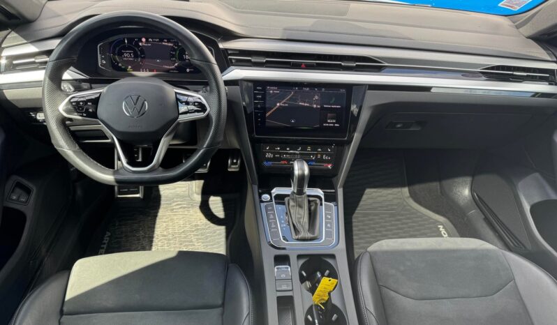
								2021 VOLKSWAGEN ARTEON pilnas									