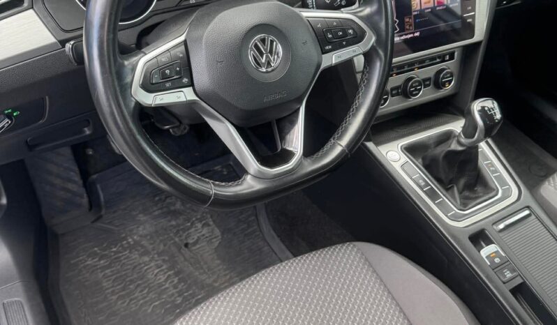 
								2019 VOLKSWAGEN PASSAT pilnas									