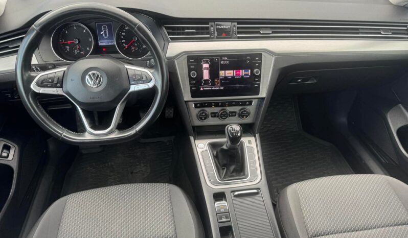 
								2019 VOLKSWAGEN PASSAT pilnas									