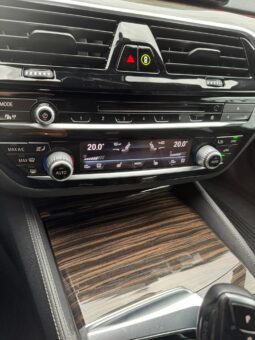 
										2017 BMW 540 pilnas									