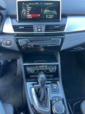 2015 BMW 218