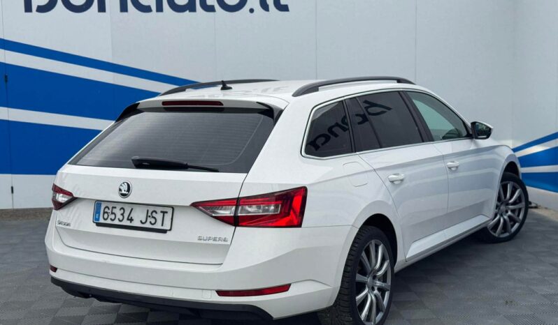 
								2016 SKODA SUPERB pilnas									