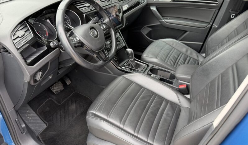 
								2016 VOLKSWAGEN TOURAN pilnas									