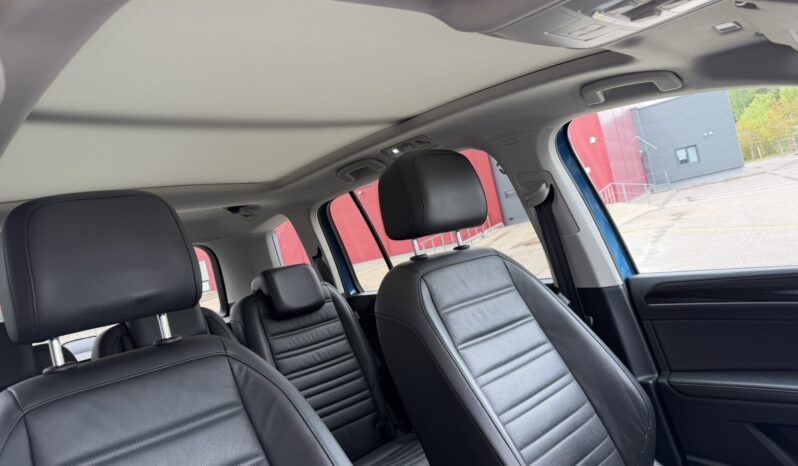 
								2016 VOLKSWAGEN TOURAN pilnas									