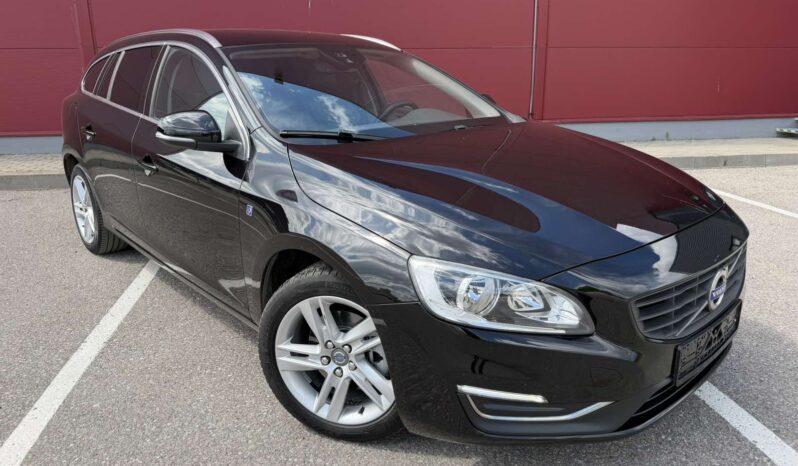
								2016 VOLVO V60 pilnas									