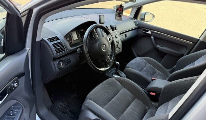 
								2013 VOLKSWAGEN TOURAN pilnas									
