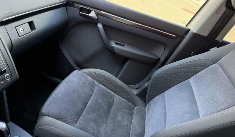 
								2013 VOLKSWAGEN TOURAN pilnas									