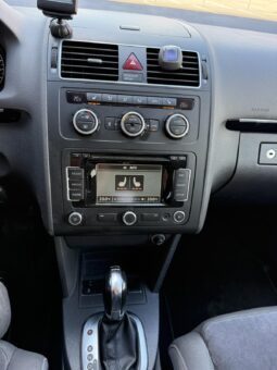 
										2013 VOLKSWAGEN TOURAN pilnas									