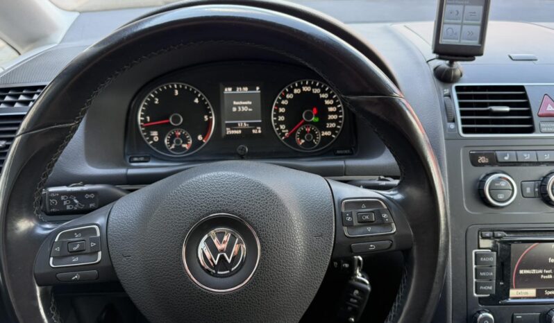 
								2013 VOLKSWAGEN TOURAN pilnas									