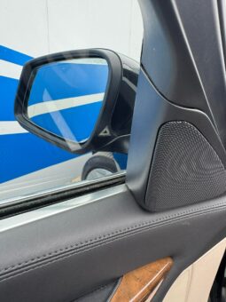 
										2010 BMW 750 pilnas									