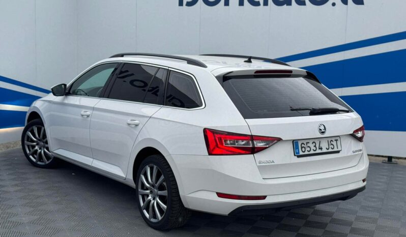 
								2016 SKODA SUPERB pilnas									